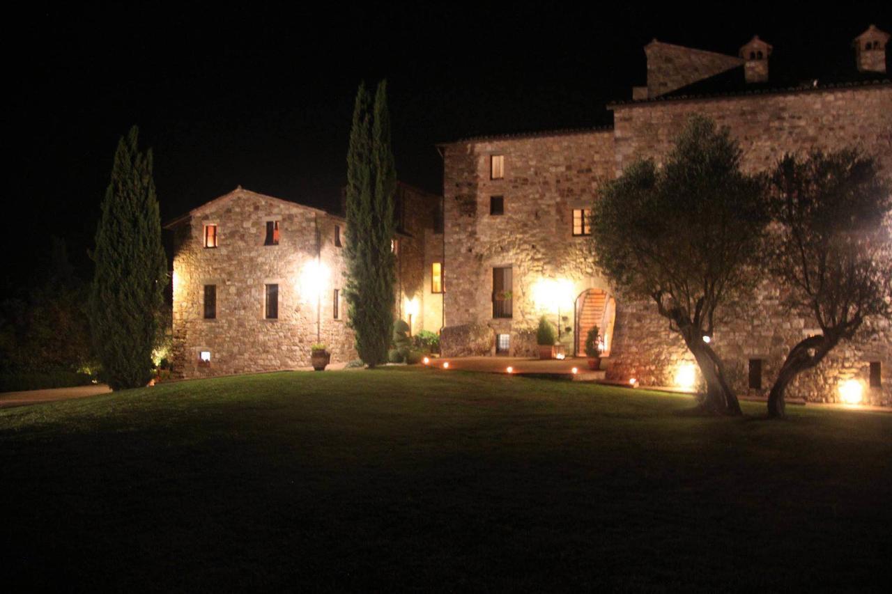 Tenuta Di Canonica Тоді Екстер'єр фото