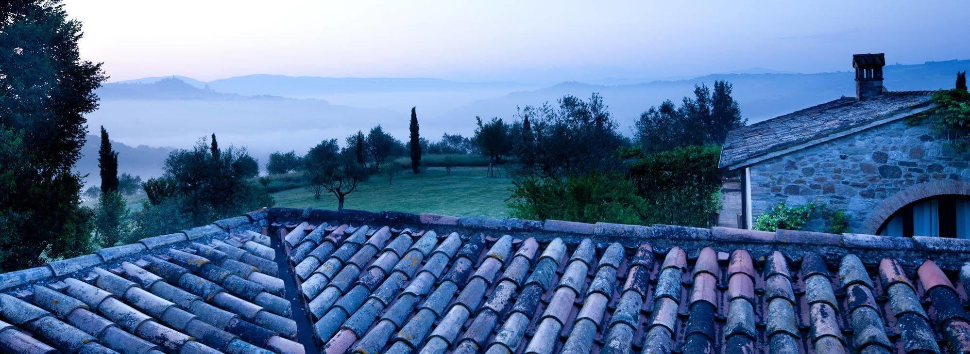 Tenuta Di Canonica Тоді Екстер'єр фото
